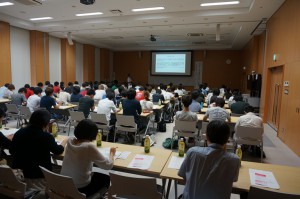 サークルリーダーシップの１コマ（片山教授による講演会）